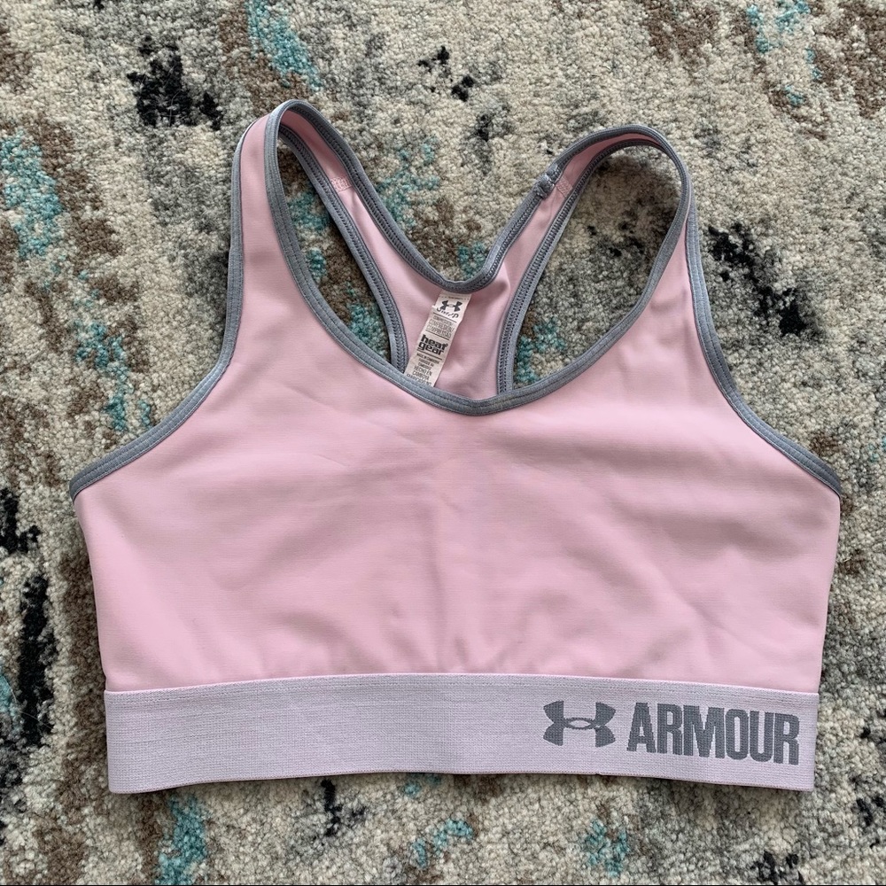 🍎 3/$30 Under Armour Girls athletic sports bra - no padding